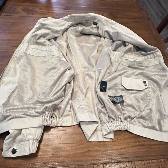Vintage St John’s Bay Light weight jacket tan size medium - Picture 13 of 15